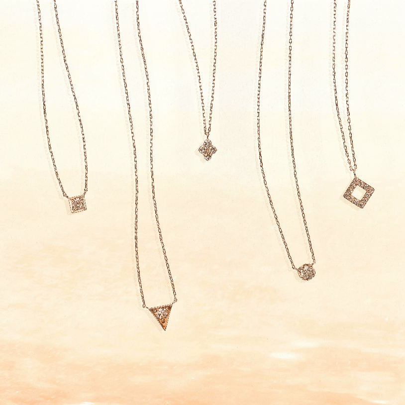 K10all_necklace_vuông