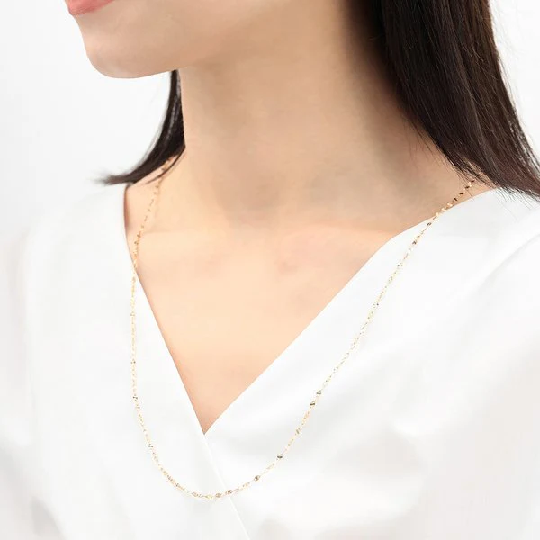 bloomonline_0304-2893-0019-0000_7_720x